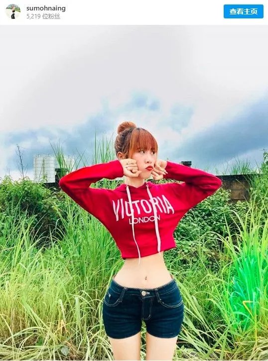 缅甸女孩成为全球腰最细的人 被网友质疑是P图