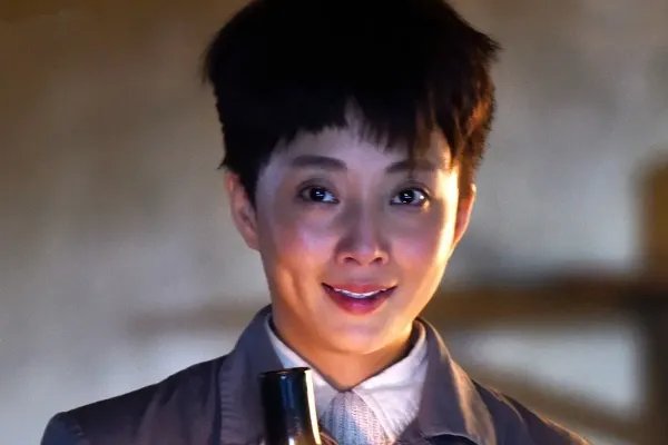 多次得奖的《鸡毛飞上天》为什么评价这么高？