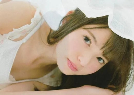 日本女星脸长18cm齐藤飞鸟瘦脸方法被追捧
