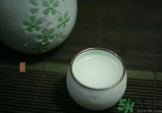 菖蒲酒怎么泡？怎样自制菖蒲酒？