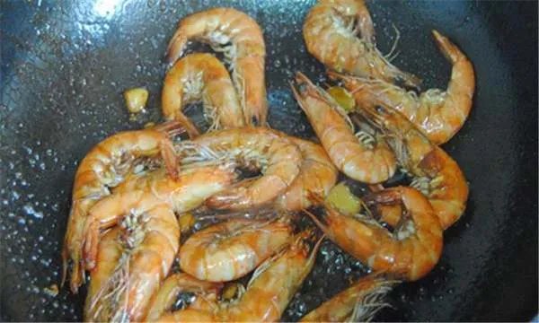 如何做虾?