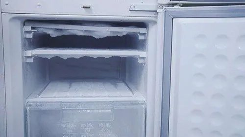 海尔冰箱冷藏室结冰怎么办