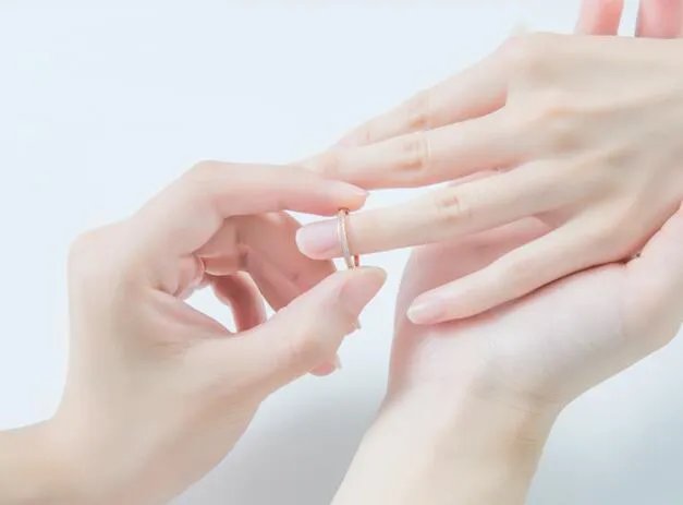 俄兴起极端求婚潮是怎么回事 俄罗斯极端求婚潮是怎么样的