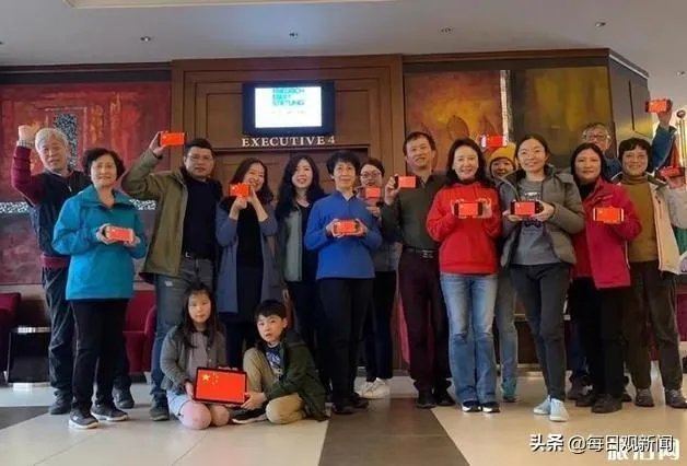 滞留美国的中国人怎么回国？