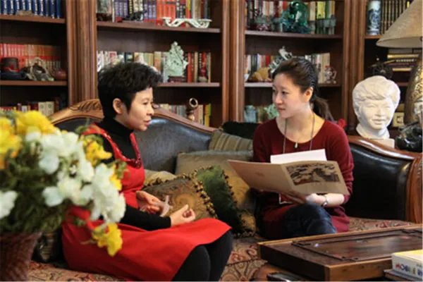 董文华老公简历