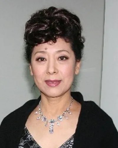 关牧村老公江泓简历曝光 曾任湖北省高官