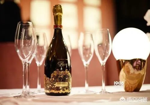 涉事女演员彭丹回应：1200万迈巴赫撞了800万劳斯莱斯事件，情商高吗？