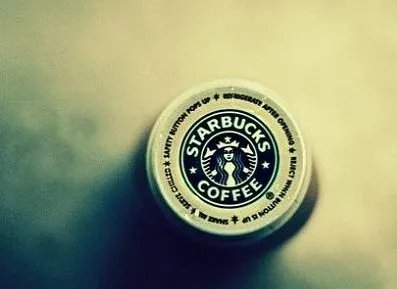 星巴克是否接受加密货币买咖啡？