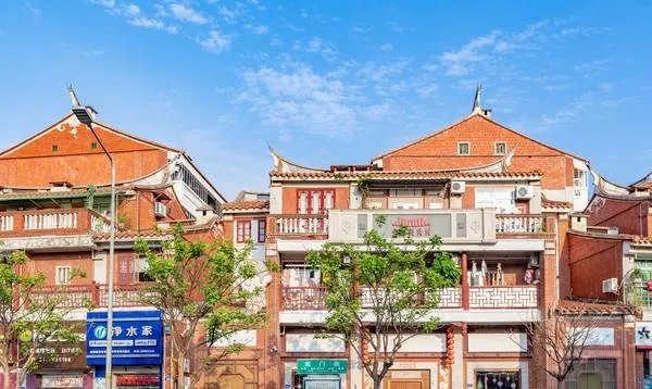 曾建成十多年未开放，泉州重建的三大城门是什么？