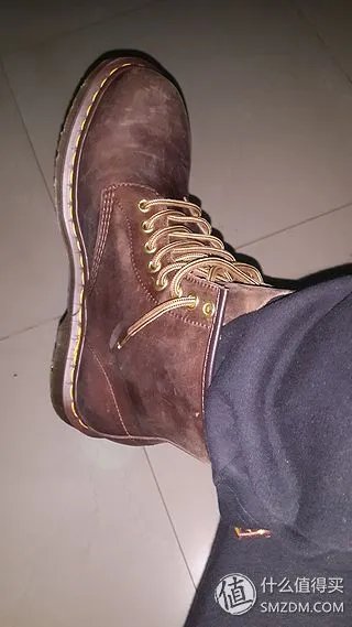 Dr. Martens 1460 Re-Invented Aztec Crazyhorse Leather 男款马丁靴