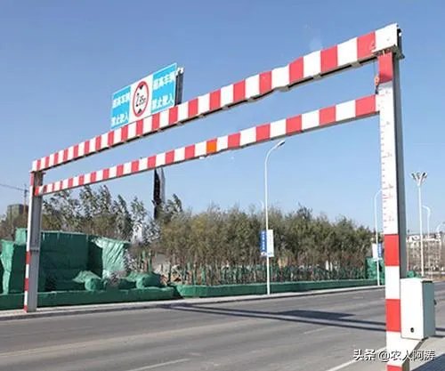 西瓜滞销的原因有哪些？农村地区公路限高会导致滞销吗？农民该如何应对？