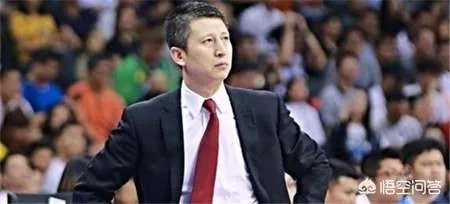 辽宁男篮对阵北控男篮比赛中，郭艾伦撒娇要求看录像回放，为什么郭士强开始不同意？