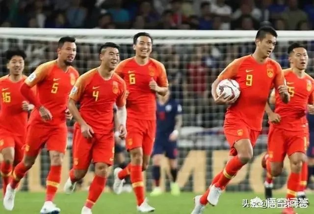 国足亚洲杯1/4赛对阵伊朗，新华社却看衰：有惊无喜，出局是大概率事件，你怎么看？