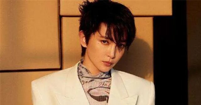 李冰冰短发新造型，你觉得好看吗？