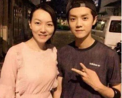 鹿晗与关晓彤现在的关系怎么样？为什么他们的婚事迟迟不办呢？