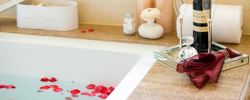 浴缸的尺寸一般是多少 常规浴缸尺寸是多少