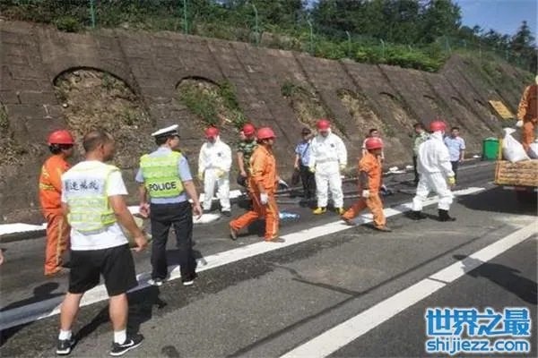 中国最惨的十大车祸：每起均造成严重的伤亡 