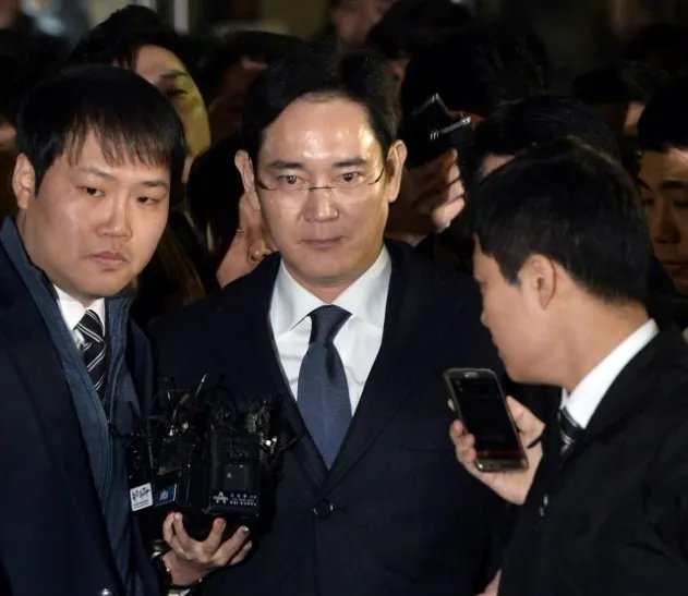 三星掌门人李在镕被批捕是真的吗?