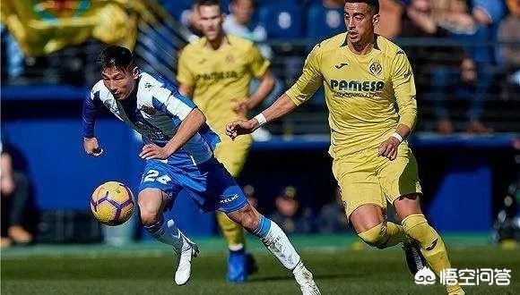 博尔哈16日开通微博@武磊,武磊马上互动:我的兄弟,明天再进一个。你怎么看?