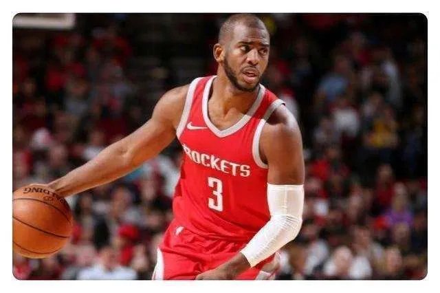 保罗被火箭交易至雷霆后，首次发推感谢休斯顿和火箭球迷，他对火箭的功过如何？