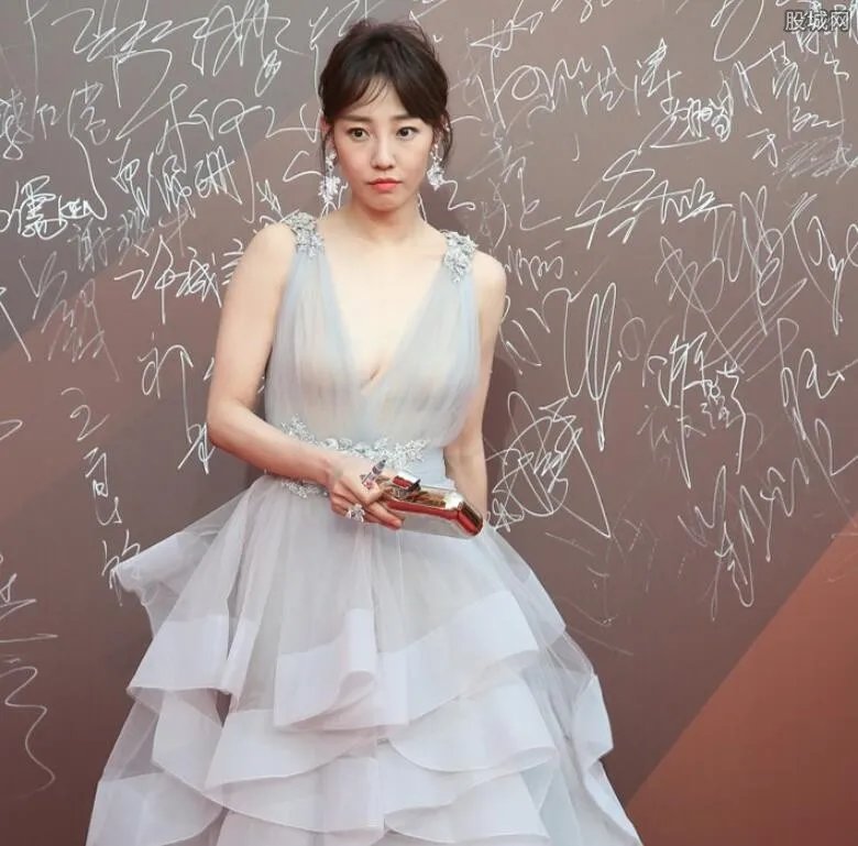 白百何离婚了吗 是婚内出轨还是已然离婚