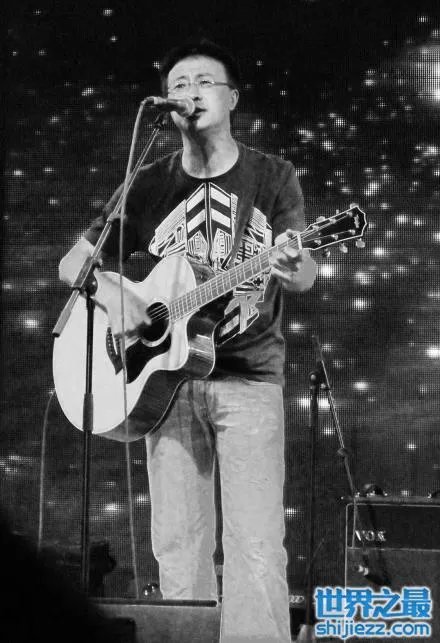 歌手沈庆车祸去世，好友公开车祸的来龙去脉，透露警方已介入调查 ... 