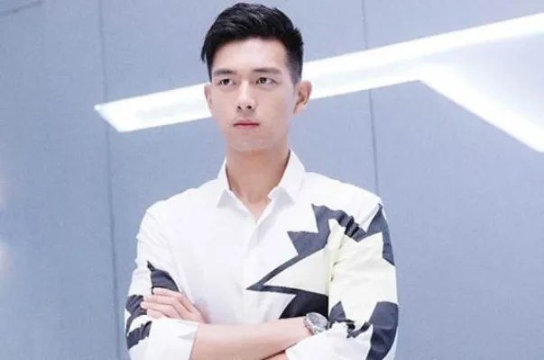 李现律师声明详情起底 为什么那么多人喜欢李现及资料