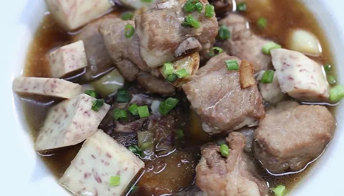 芋头炖排骨的做法 家常芋头炖排骨做法