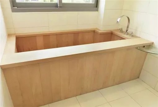 浴盆价格多少  哪种材质好