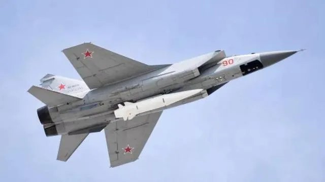 俄军新装备的先锋导弹，是洲际导弹吗？如何评价？