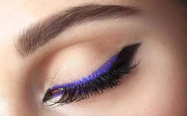 睫毛移植的价钱