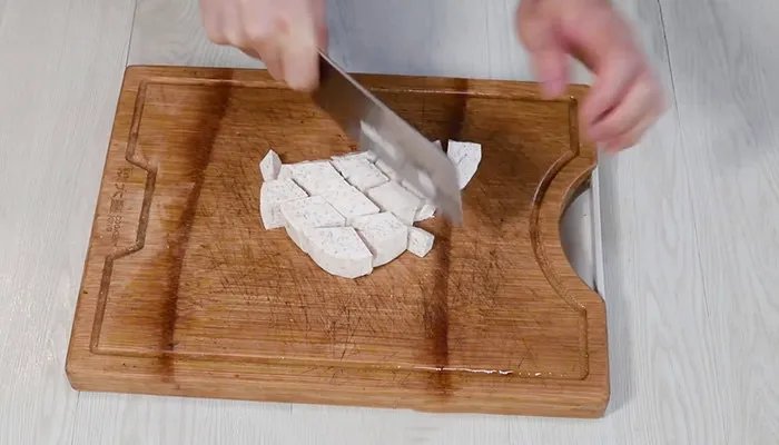 芋头炖排骨的做法 家常芋头炖排骨做法