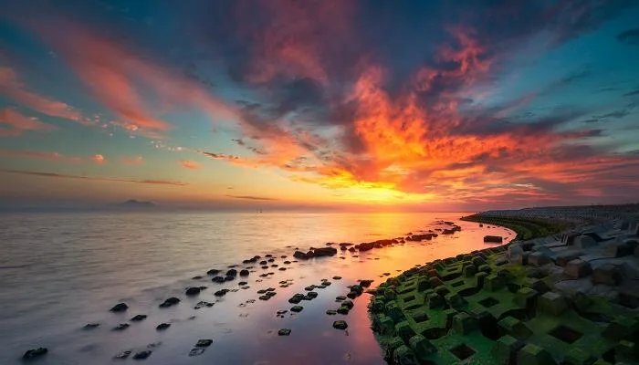 火烧云是怎样形成的