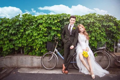 外景婚纱摄影价格是多少  外景婚纱照怎么拍更好看