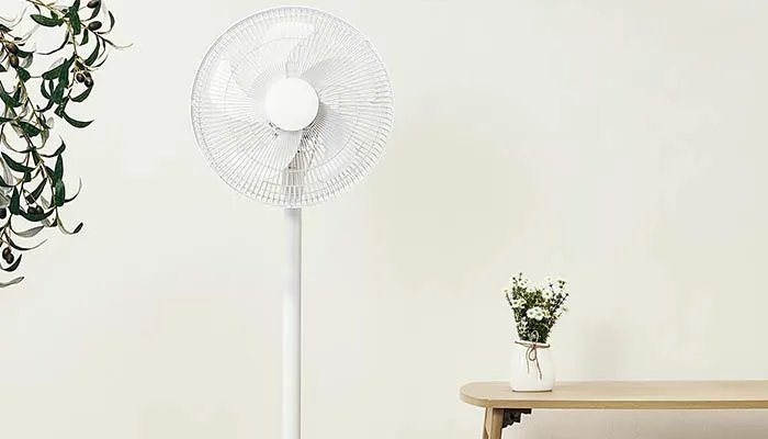 电风扇转的慢是什么原因 电风扇转速慢启动无力怎么办