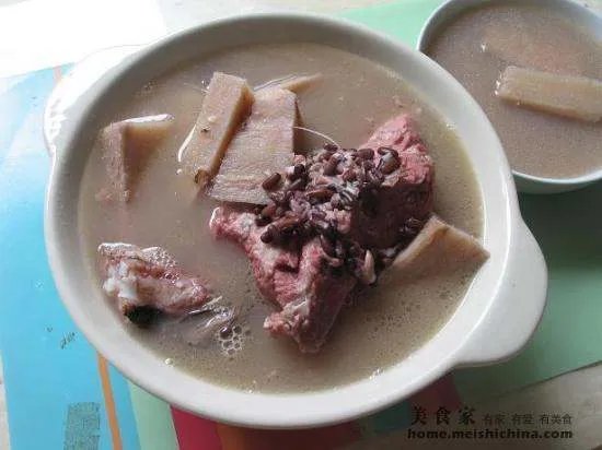 粉葛煲汤怎么做，粉葛煲汤做法大