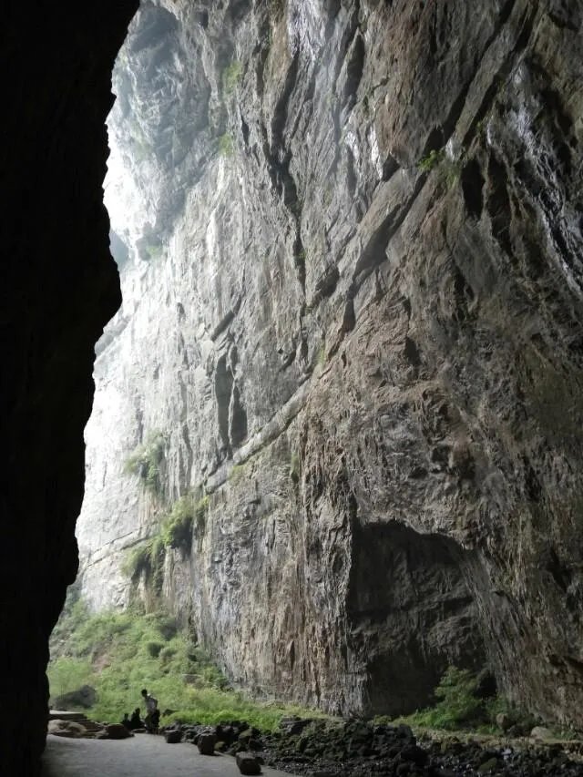 关于西安小伙徒步回家一事，你怎么看？