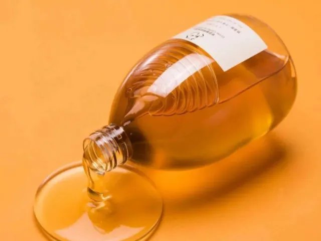 强生婴儿油用矿物油是因为便宜吗?