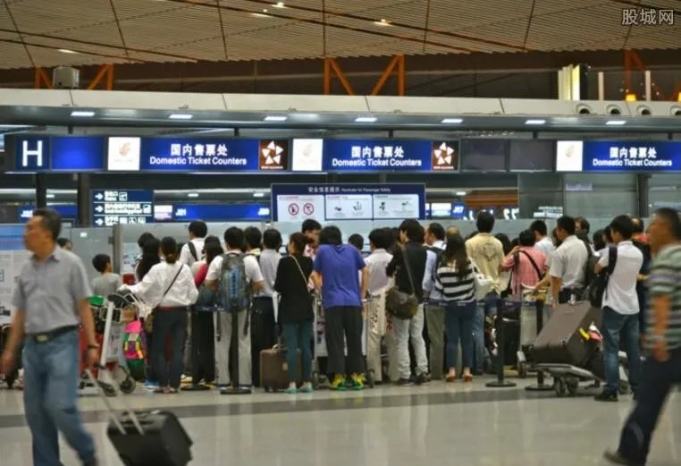 民航公布86人黑名单 86名失信人禁乘飞机一年