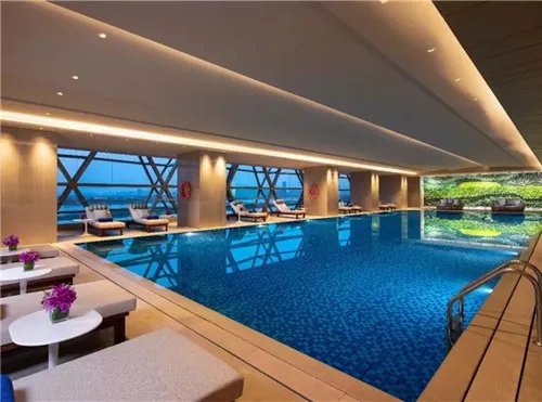 室内游泳池一般多少米