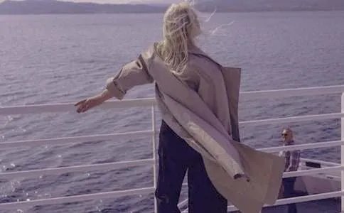 赞美女性的经典诗歌