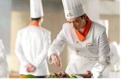 为什么厨师要戴高帽子？厨师帽的种类有哪些？