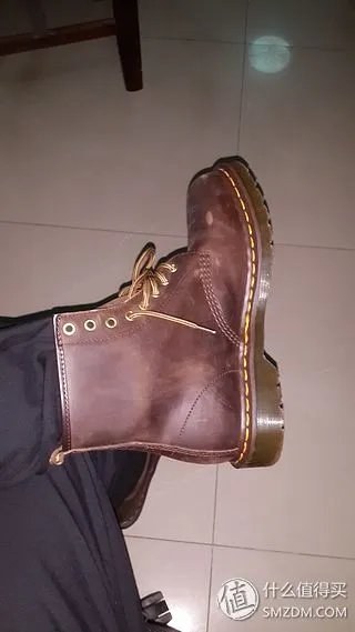 Dr. Martens 1460 Re-Invented Aztec Crazyhorse Leather 男款马丁靴