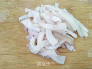 鱿鱼炒韭菜
