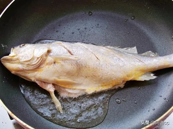 大黄花鱼怎么做好吃？
