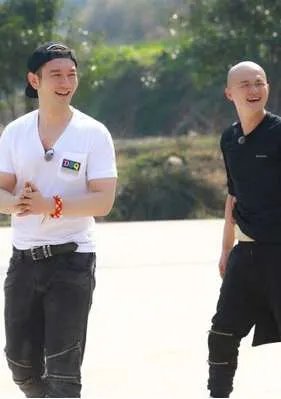 “教主”黄晓明成樱木花道 杜淳陈乔恩互撩众人“神助攻”