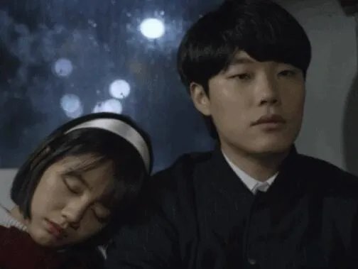 李惠利柳俊烈约会是怎么回事 李惠利柳俊烈约会是什么情况