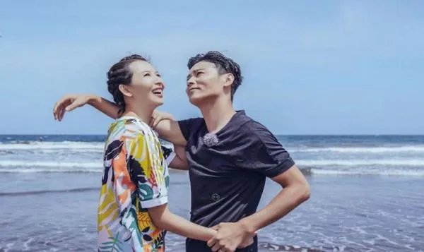 为什么这么多人羡慕蔡少芬和张晋的爱情？