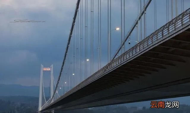 云南龙江特大桥简介