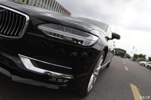 终于有时间了，和大家聊一下提沃尔沃S90一年的感受